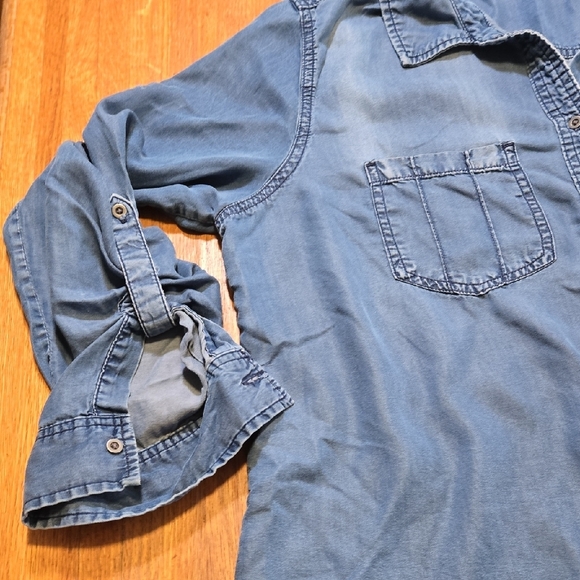 Terre Bleue Women Large Denim Button Down Chambray Long Tap Sleeve Lyocell Shirt - Picture 4 of 9